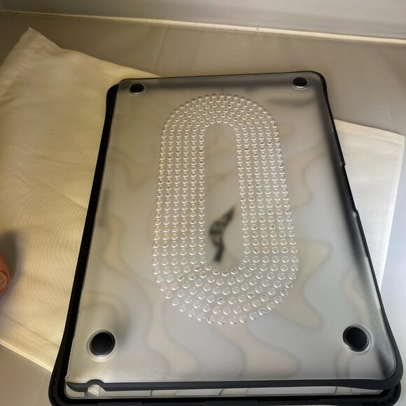 CASETiFY Impact Black Abstract Shapes - Picture 2 of 3